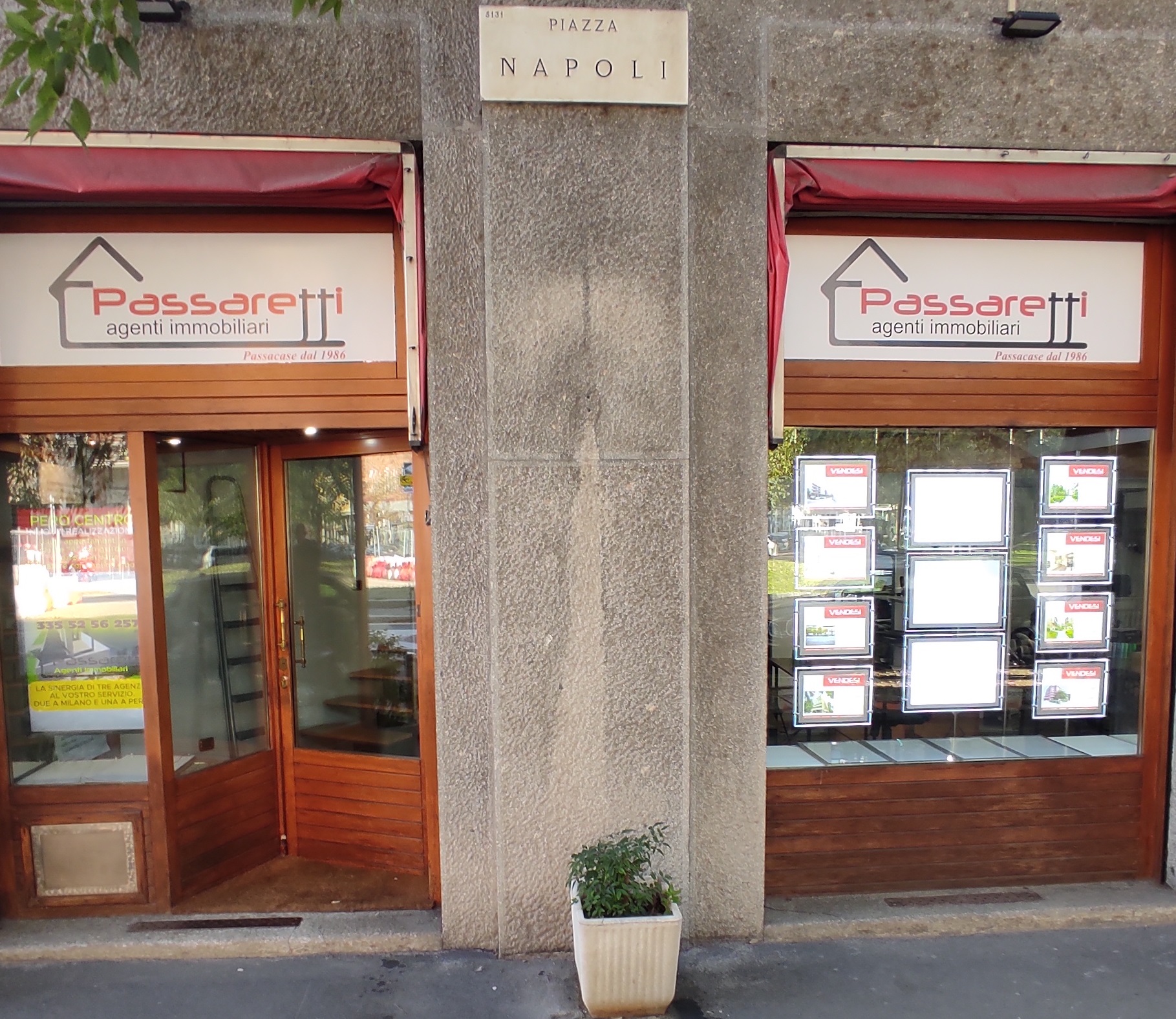 Agenzia di Milano piazza Napoli